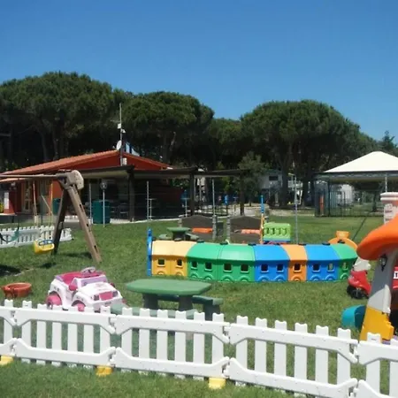 Comfort Mobilehome Camping Ameglia 5 Pers 327 Σαλέ